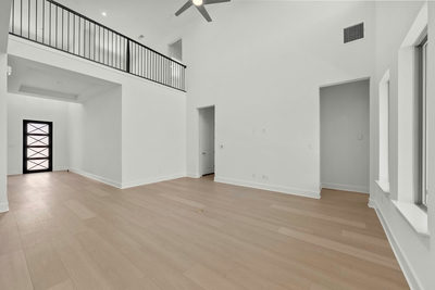 153 Burke St — photo 5