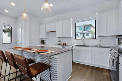 2050 Lohmans Spur Rd #501 — photo 5
