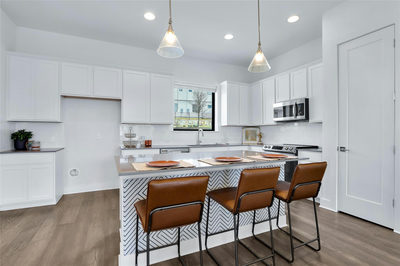 2050 Lohmans Spur Rd #501 — photo 4