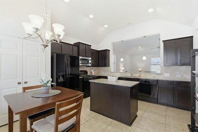 2144 Granite Hill Dr — photo 5