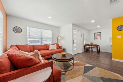 6409 Burns St #107 — photo 4