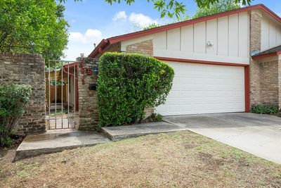 9001 Parkfield Dr #B — photo 3