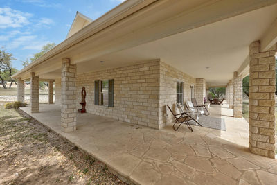 301 Hall Ln — photo 3
