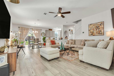 421 Conchillos Dr — photo 3