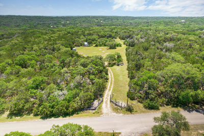 700 Oak Grove Rd — photo 2