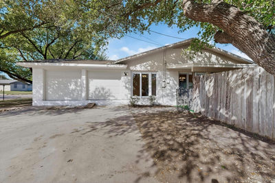 812 George St — photo 4