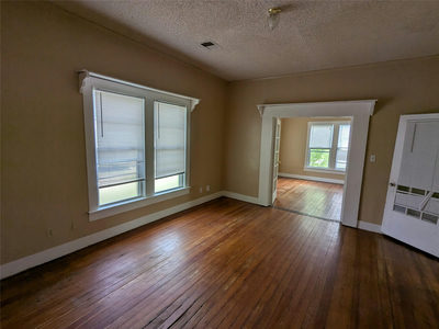 301 Park St — photo 4
