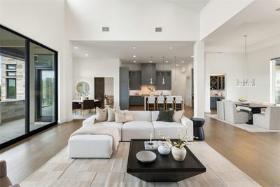 8801 Bellancia Dr — photo 4