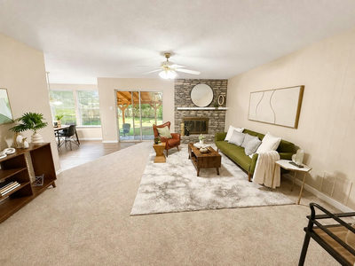 1000 Hollybluff St — photo 2