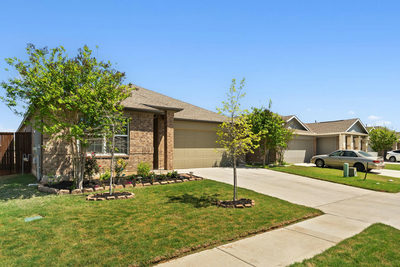142 Esparza Dr — photo 3
