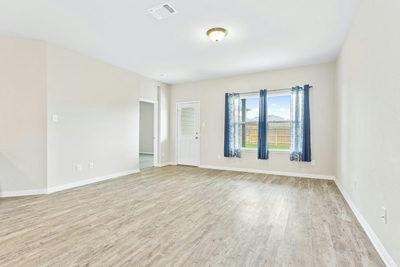 2072 Port Ellen Dr — photo 3