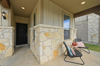 425 Purple Heart Dr — photo 3