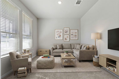 301 Greenway Dr — photo 5