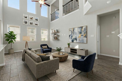 301 Greenway Dr — photo 2