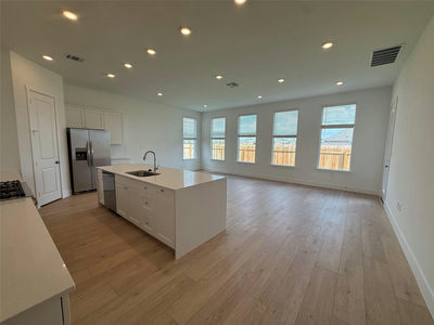 510 Corniche Cir — photo 2