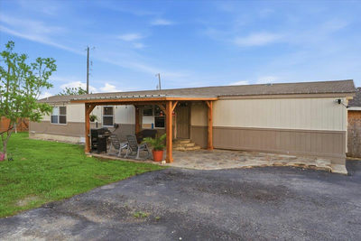 112 Storm Ct — photo 3