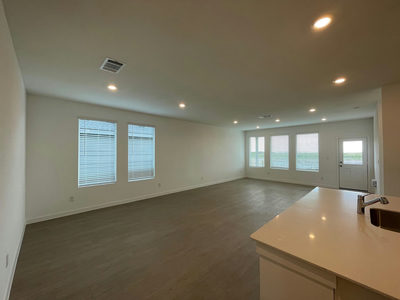 433 Sormonne Loop — photo 2