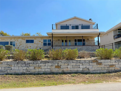 1210 Skyline Dr — photo 3