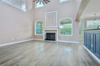 22121 Rose Grass Ln — photo 2
