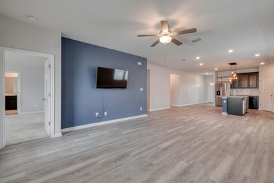 200 Waterway Ave — photo 4