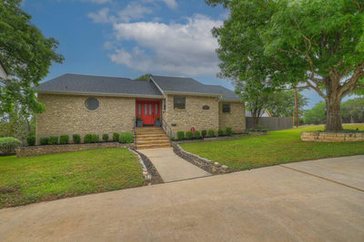 605 High Oaks Rd — photo 2