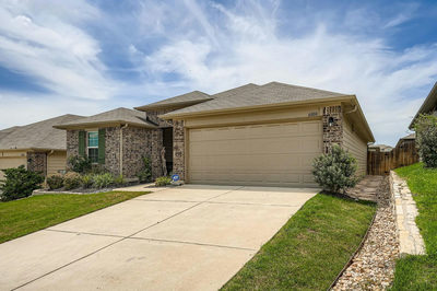 6008 Shanjia Dr — photo 2