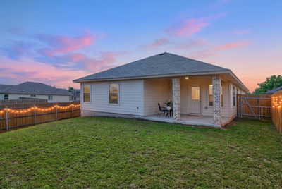 1704 T H Johnson Dr — photo 2