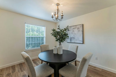 203 Wegstrom St — photo 2