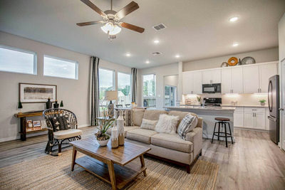 113 Flora Springs Cv — photo 4
