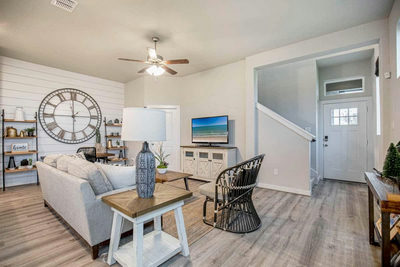 113 Flora Springs Cv — photo 5