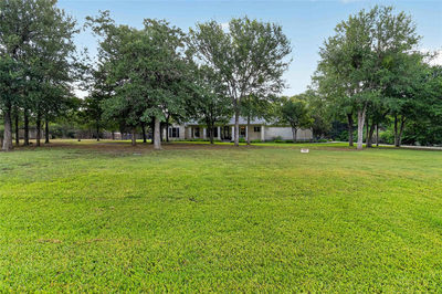 113 Valley View Dr — photo 2