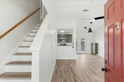 1015 E Yager Ln #18 — photo 2