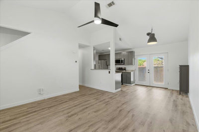 1015 E Yager Ln #18 — photo 5
