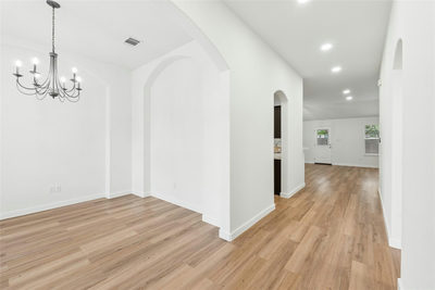 1506 Cosmos Way — photo 5