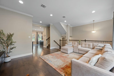 308 Adams St — photo 4