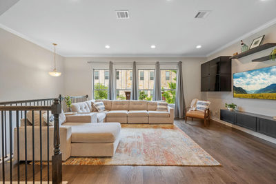 308 Adams St — photo 3