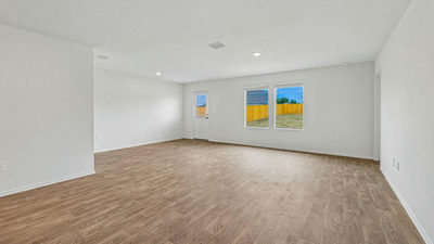 141 Belton Dr — photo 3