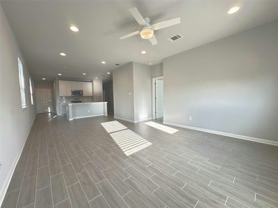 243 Kellys Heroes Way — photo 4