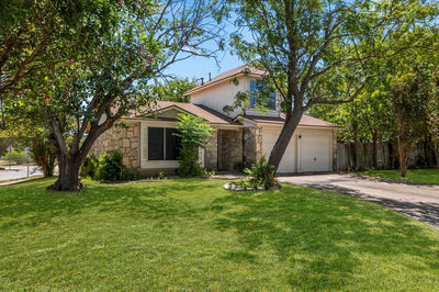 1001 Tamra Cv — photo 2