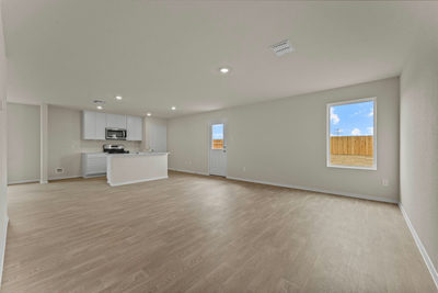 140 Langston Dr — photo 4