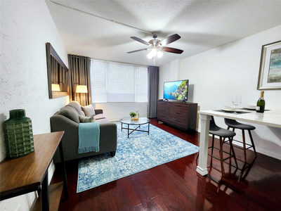 1800 Lavaca St #102 — photo 3