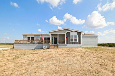 247 Daniel Dr — photo 2