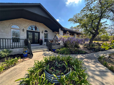368 Woodlands Dr — photo 3