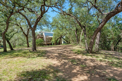 6706 Fm 690 — photo 3