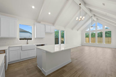 517 Buckaroo Dr — photo 4