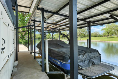 500 Lakeshore Dr — photo 2