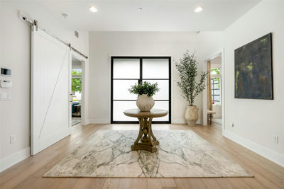 901 Cypress Grove Dr — photo 3
