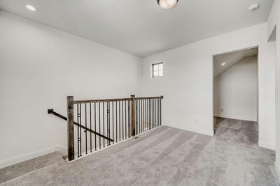 122 International St — photo 5