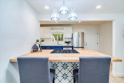 1120 Spur St — photo 3
