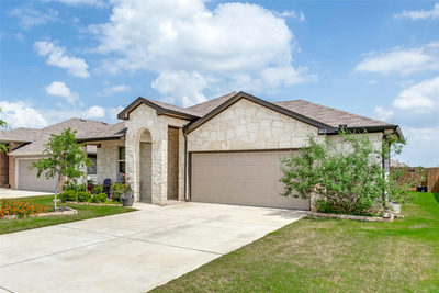 822 Pease River Way — photo 2